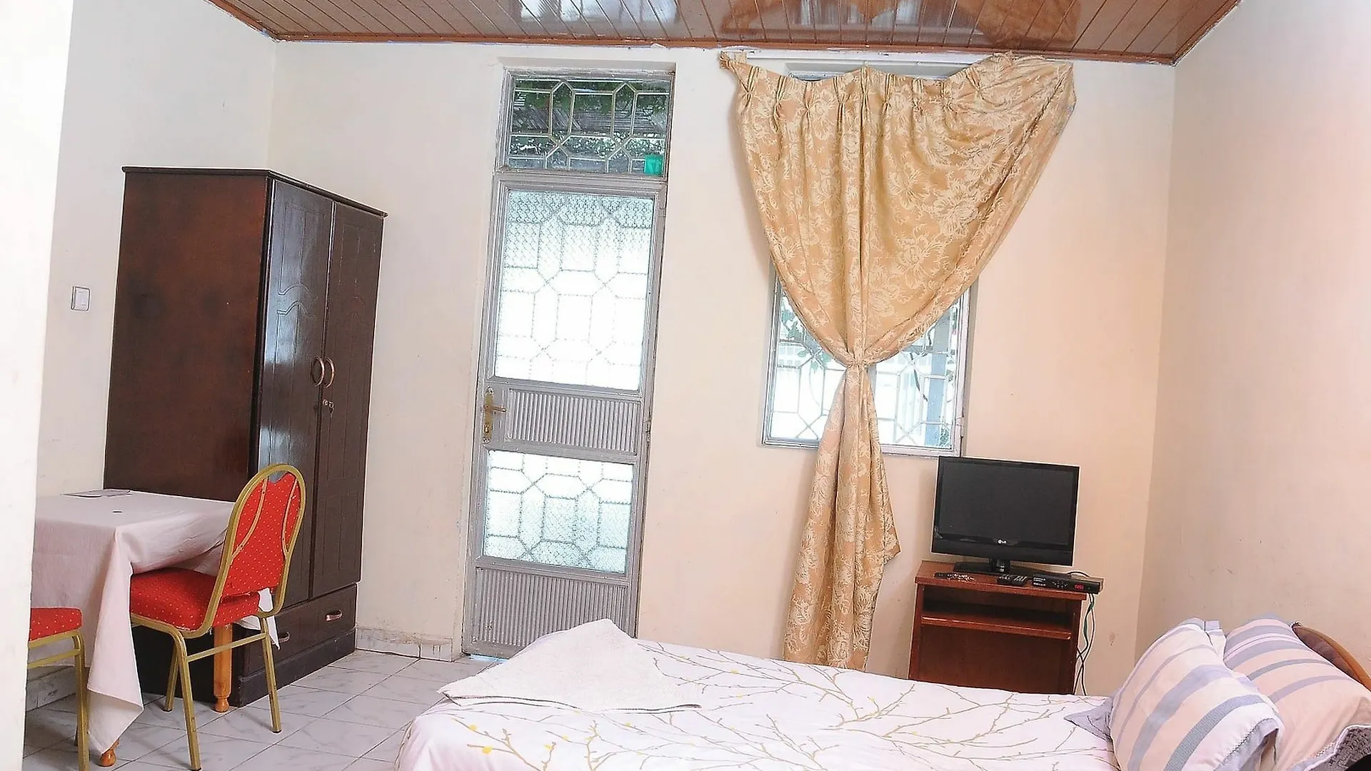 Mm Apartment Guest House Lege T'afo