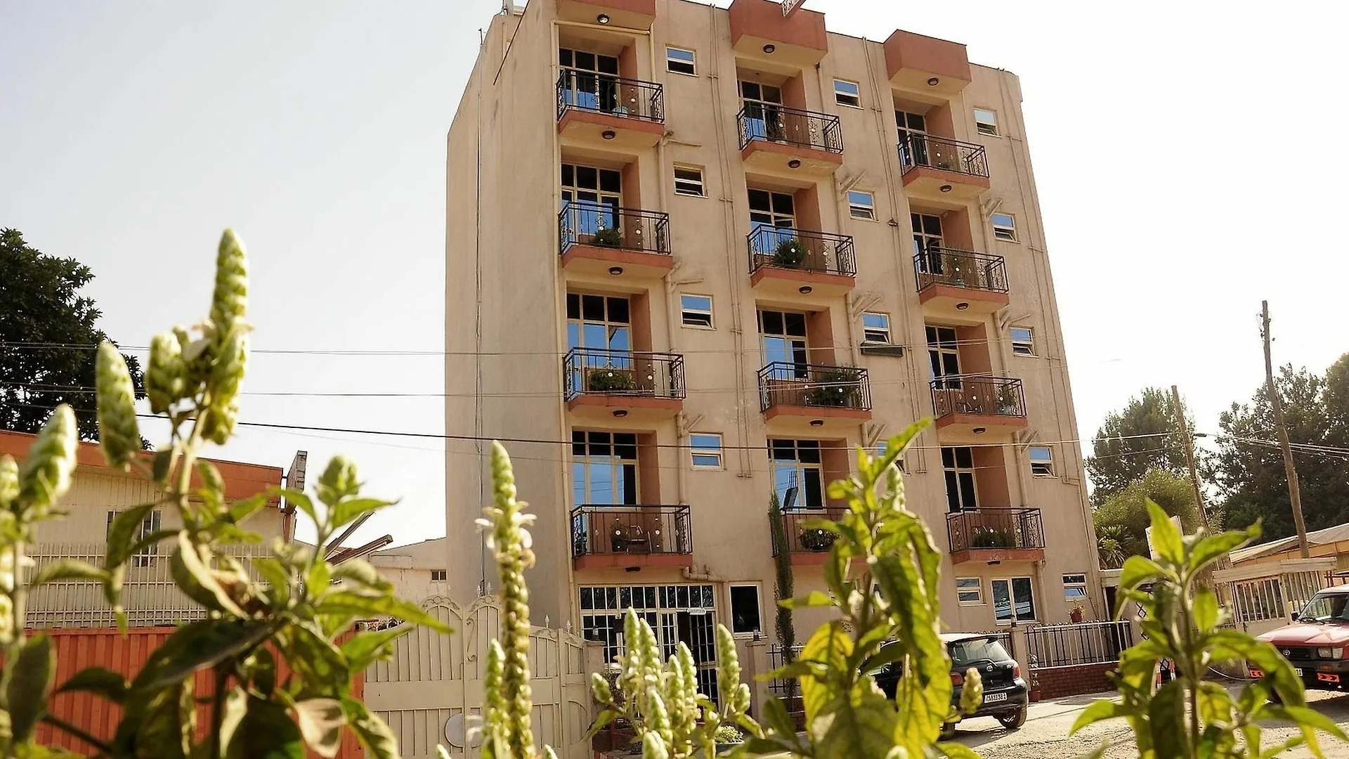 Mm Apartment Guest House Lege T'afo 2*,